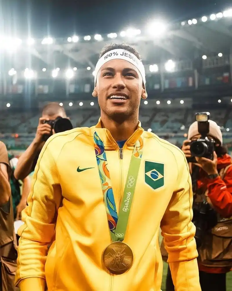 运动员通过 运动员通过